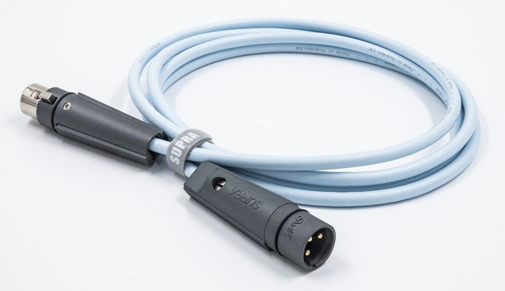 Supra Sublink gebalanceerde subwooferkabel 1XLR/F naar 1XLR/M blauw 1x3x0.24mm2 / AWG 23 met vergulde connectoren vanaf 2,0 meter